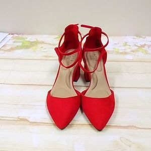 Apt. 9 Ankle Strap Heels  4904w